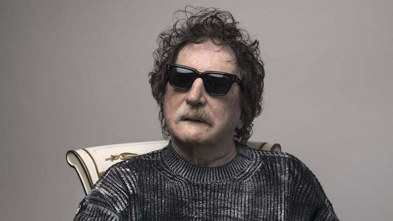 Charly García cumple 74 años: vigilia en su casa y los famosos que lo saludaron
